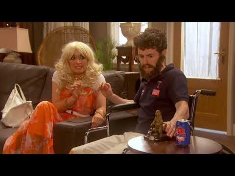 Pass me the beer - Goes Wrong Show