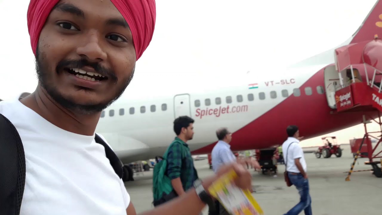 Premium Lounge thumbnail