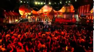 Espinoza Paz cantó &#39;¿Por qué la engañé?&#39; en Premios Juventud 2014