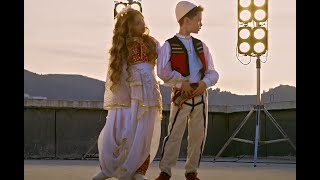 Ingrit Gjoni - Me Zemër