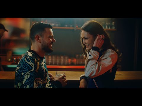 Hauptman - Bliže (feat. Iza) [Official Music Video]