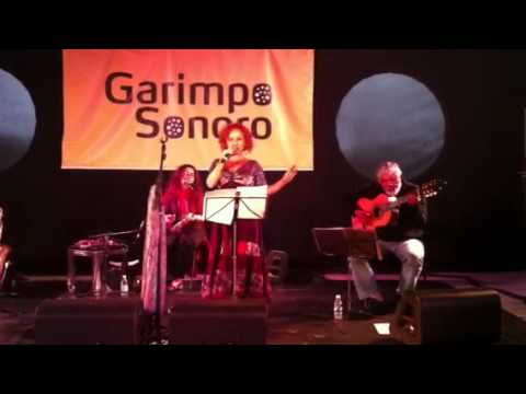 Anai Rosa e Sambíssima Trindade