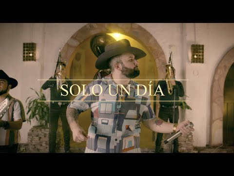 Carin Leon - Solo Un Dia