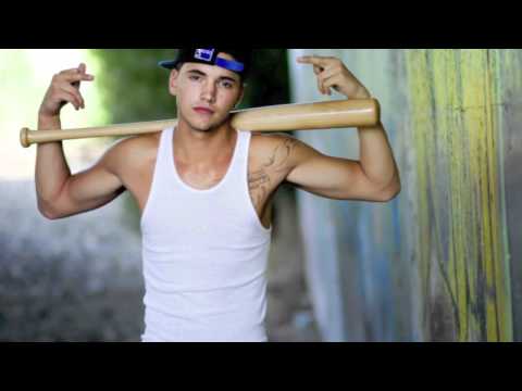 C Note & Bizzy B - 7UP, Lean, an' some California Weed (RIP DJ SCREW)