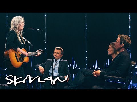 Beneath the Southern Cross - Patti Smith