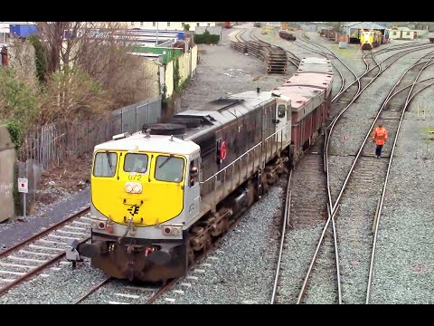 IE 071 class (072) with Tara Mines @ Fairview Depot & North Wall, Dublin