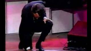 Julio Iglesias Me va me va (Barcelona 1988)