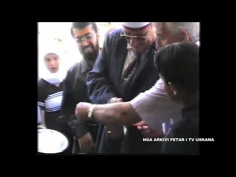 NGA ARKIVI FETAR  I TV USKANA - PËRURIMI I XHAMISË SHEH SELIM NË KËRÇOVË - VITI 1999
