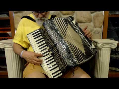 2983 - Slate Corsani Piano Accordion LM 41 120 $499