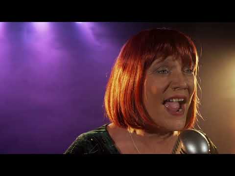 Cilla & The Swinging 60s - Sandy Smith - Cilla Black Tribute