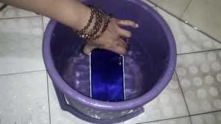 preview picture of video 'Waterproof testing Sony Xperia Z Ultra'