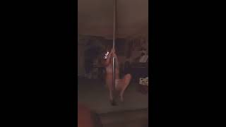 Pole dancing to parliament funkadelic- brettinos bounce