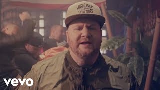 Jake La Furia - Non sentiamoci più (Official Video)