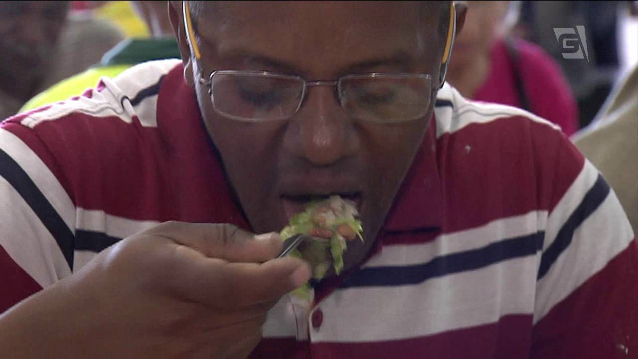 Almoço a R$ 1,00 atrai muita gente ao Bom Prato