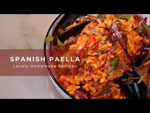 “Authentic Spanish Paella Recipe | Easy Step-by-Step Seafood & Chicken Paella Tutorial”