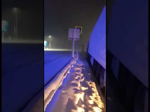 Трасса М4 Дон. Метель 30.03.2023г. Уже 8 часов в пробке под Каменск-Шахтинским. #м4дон #метель #161
