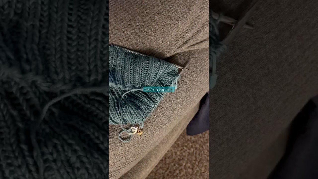 Im obsessed with this knitting pattern #knitting #knittop #knittingproject