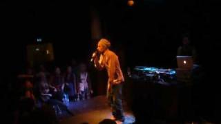 Jukka Poika - Tiettyä tunnelmaa (2009-10-02)