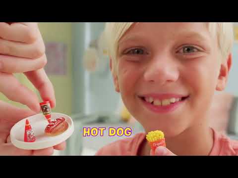 Игровой набор с сюрпризом Mini World - Пикник (2305003)