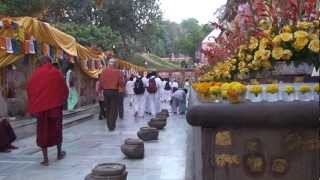 preview picture of video 'INDIEN 04 Bodhgaya.flv'