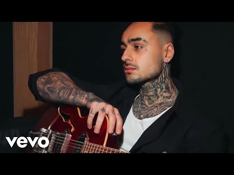 Ash Minor - Synthetic Love (Official Music Video)