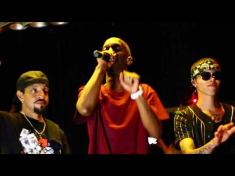 4-FIF Live Performance