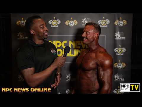 2023 NPC Teen Collegiate Masters National 40+ Men's Bodybuilding Overall Winner Daniel Hughes