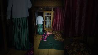 Download lagu tengah malam jum'at kliwon saat tidur nyenyak di rumah pinggir kuburan mp3