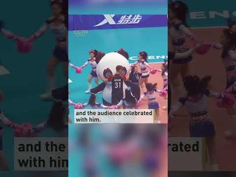 German volleyball player receives birthday surprise at Chengdu Universiade