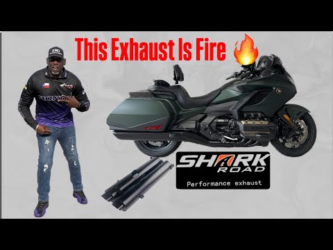 NEW EXHAUST …THE SOUND OF GOLD WING DCT IS CRAZY!! #goldwing @saddlemenusa @sharkroad711