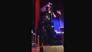 Syleena Johnson performs Another Relationship