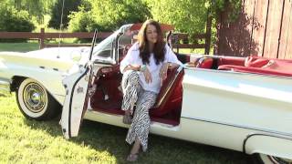 Donna Ulisse-Showin' My Roots-Official Video