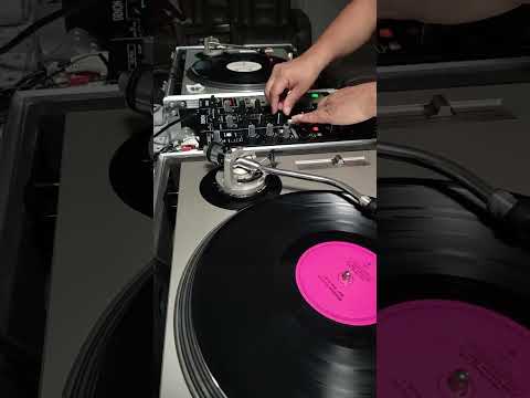 Technics SL1200 Deejay maocris,Madonna,Kylie Minogue,Abba,Michael Gray,Eric Prydz,Make Luv,Daft punk
