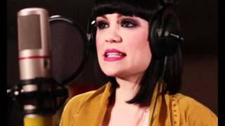 Jessie J - Young Blood (Radio 1 Live Lounge)