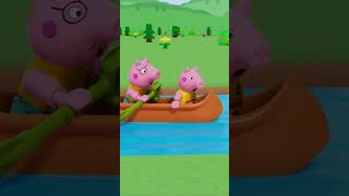 CANOE Obstacle Race! 🛶 #PeppaPigTales #Shorts #LEGODUPLO