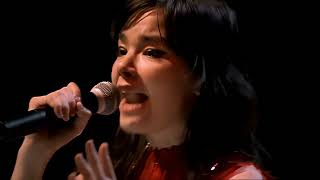 björk : isobel - live @ the royal opera house, london, england, UK, december, 16th (2001) (UHD) [4K]