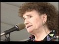 Hazel Dickens Sings "Mama's Hand"