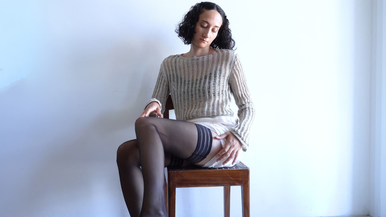 Annes Styling Black Hold-Up Stockings Review | VideoGirlAry x Es Glamísima!