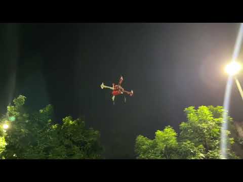 Drone Modular Berbasis IoT: Solusi Fleksibel untuk Kustomisasi Pemantauan dan Pengambilan Data Lingkungan	