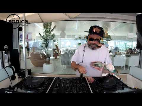 Karlos Sense  from  GARBI HOTEL 27.JUL