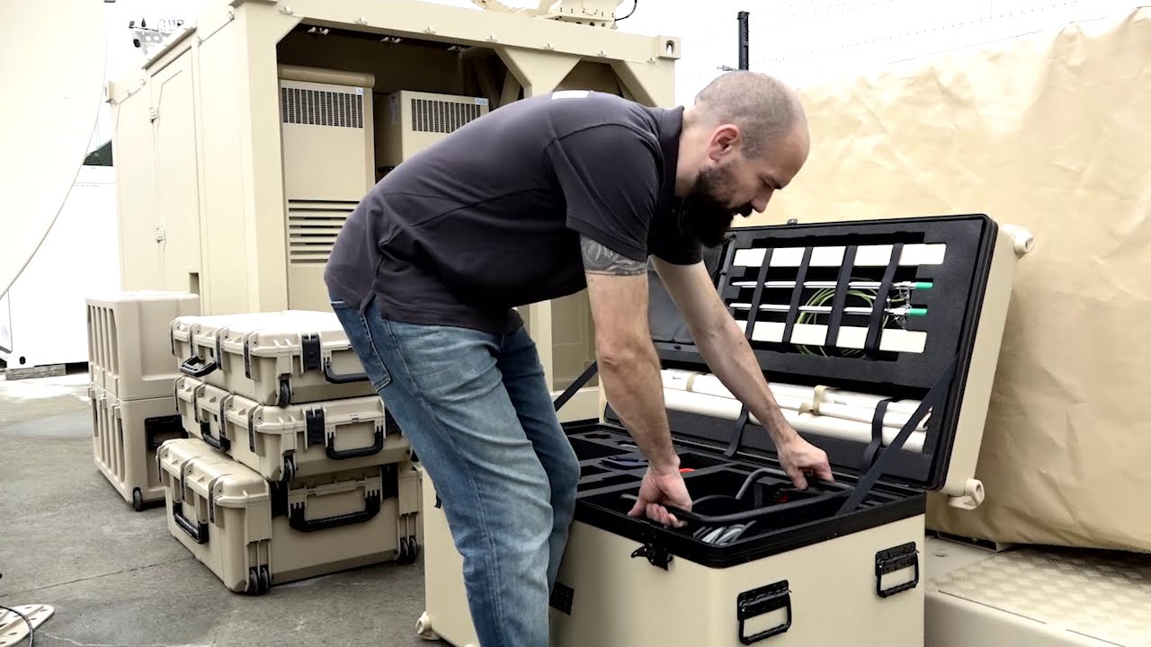 [SATCOM]  FlyAwaySat – MIL-SGT DEKA150F-SGT – Flyaway terminal