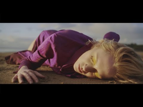 Fredrika Stahl - Cruel World (Official Music Video)
