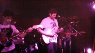 Chad Vangaalen Molten Light Live @ Captains rest Glasgow 18th august 2011