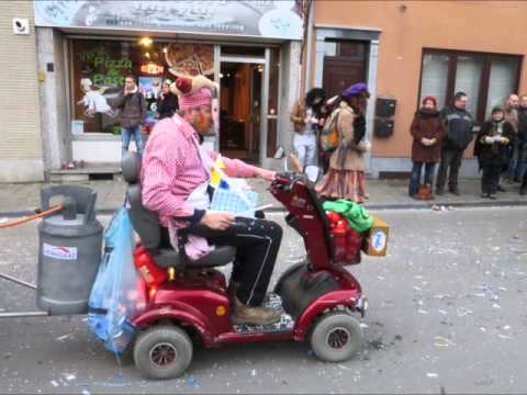 Oilsjt 2016-OLG "Der moe weir graalek oon... " me "West, sjikke iëte onnen!!! "