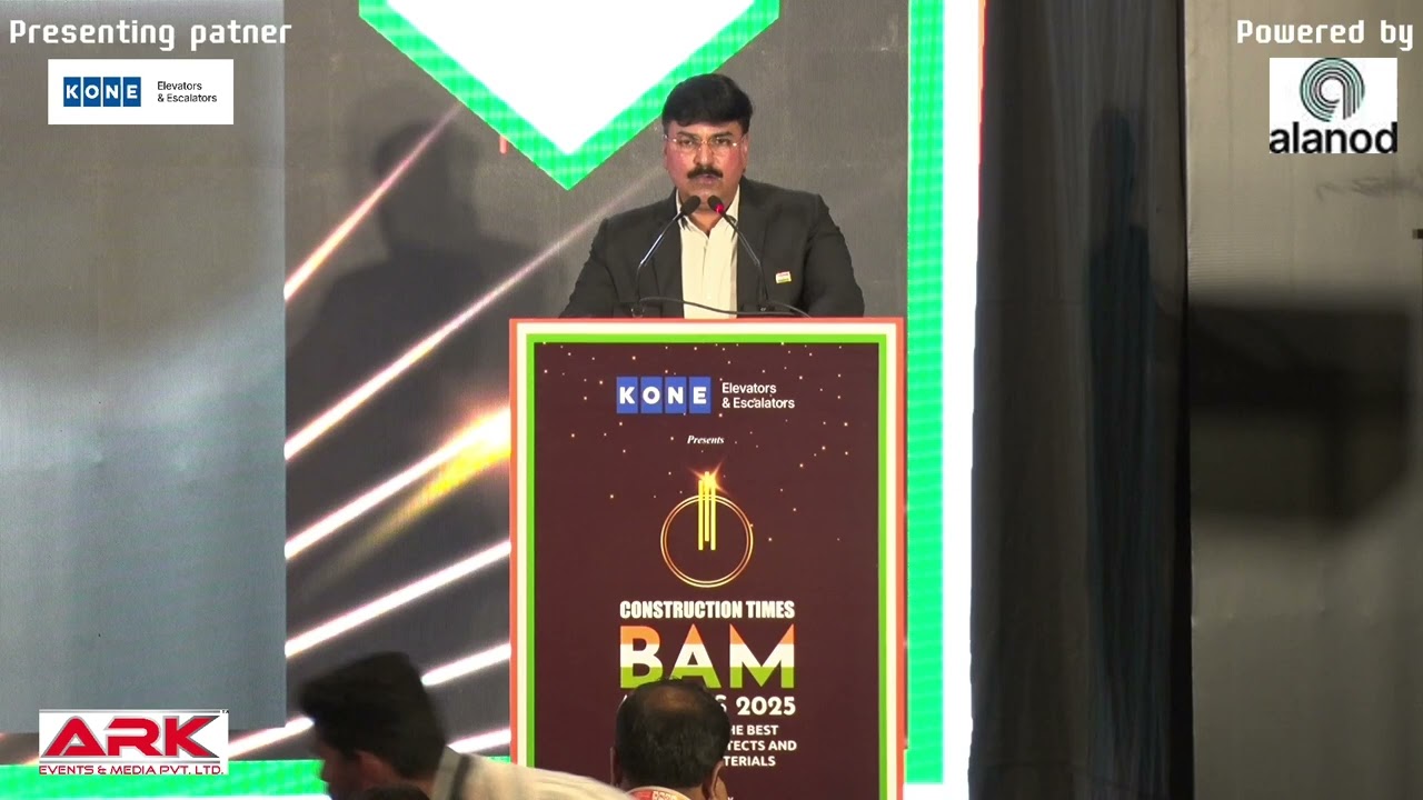 Shri.  Rahul Shewale, Former Member of Parliament, addressing the event.