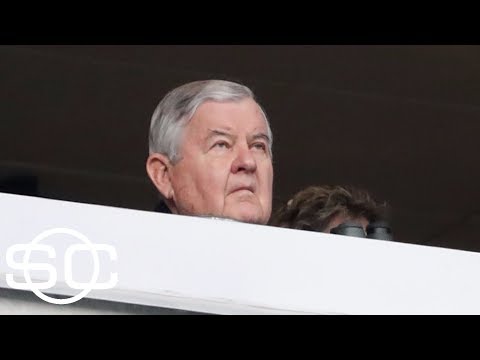 download lagu mp3 mp4 Jerry Richardson Scandal, download lagu Jerry Richardson Scandal gratis, unduh video klip Jerry Richardson Scandal
