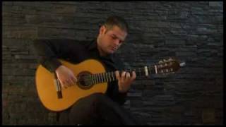 Alberto López interpreta la Taranta "Fuente y Caudal" de Paco de Lucía