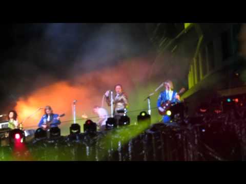 Arcade  Fire - Here Comes The Night Time - Live @ Capitol Records 10-29-13 in HD