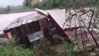 Akyazı’da Sel İki Evi Sürükledi! Kepekli’de Korku
