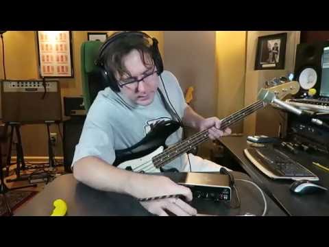 Behringer U-Phoria UMC22 Unboxing, Review, and Sample Project - YHRS